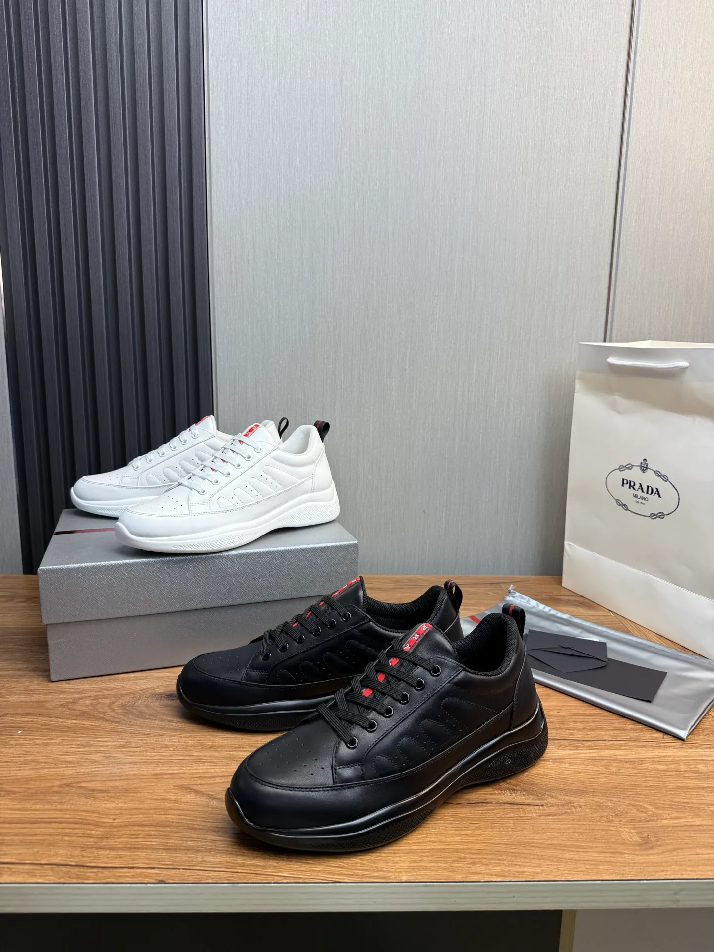 Men's shoes 580💰 [PRADA] Men's shoes are popular in the counter, official website synchronization, 1 high-quality shipment ✔️Original cowhide + cowhide lining, 1🆚1 replica, original sole, 38-45 (45 customized, non-refundable)